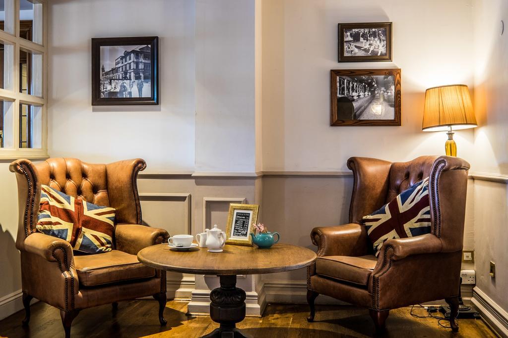 Bridge Hotel Greenford Kültér fotó