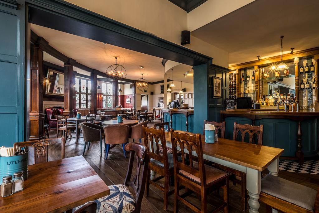 Bridge Hotel Greenford Kültér fotó