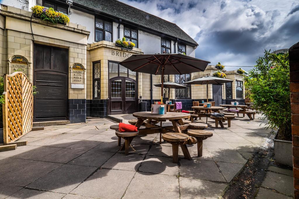Bridge Hotel Greenford Kültér fotó