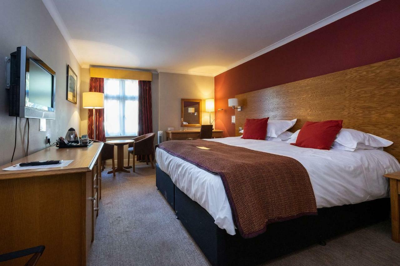 Bridge Hotel Greenford Kültér fotó